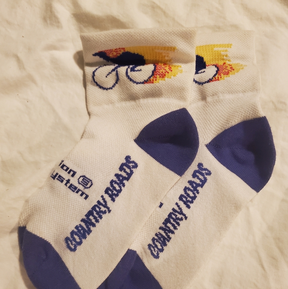 Country Road White and Navy Casual Socks